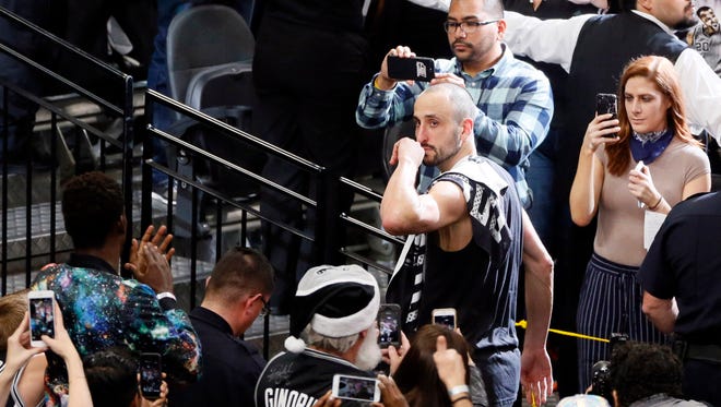 Manu Ginobili leaves the court after Game 4 of the Western Conference finals.
