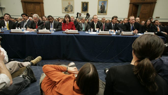 (From left to right) Jose Canseco, Sammy Sosa, Mark McGwire, Rafael Palmeiro, and Curt Schilling  testify before Congress during a hearing on steroid use in MLB on March 17, 2005.