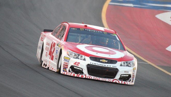 Kyle Larson (42) finished second in the Quaker State 400 at Kentucky Speedway.