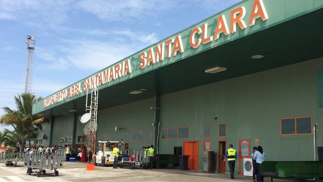 Multiple baggage belts are available at Santa Clara's Aeropuerto Abel Santamaria, but handling and sorting remains a manual task.