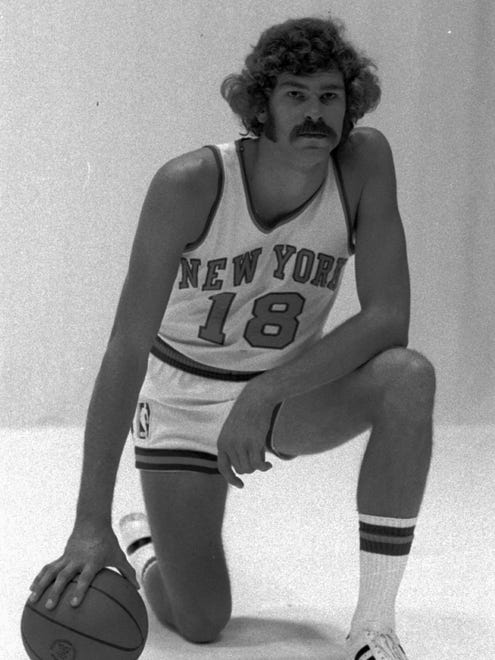 1971: Phil Jackson with the Knicks.