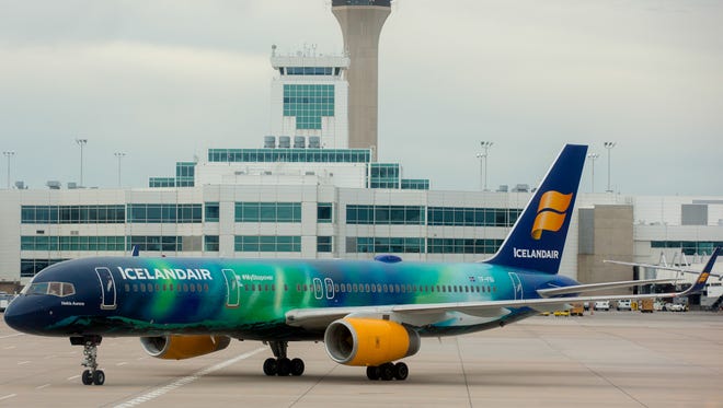 Icelandair's unique northern lights-themed Boeing 757 arrives at Denver International Airport on May 7, 2017.