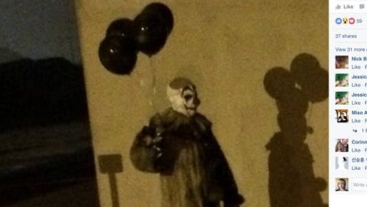 Gags the clown went viral when this photo of him in Green Bay showed up in August. It turns out he's the title character in "Gags," a short horror film that will have its world premiere Oct. 3 at De Pere Cinema.